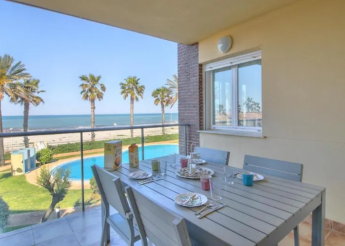 Residencial Azul Marino By Carlosferien دينايا