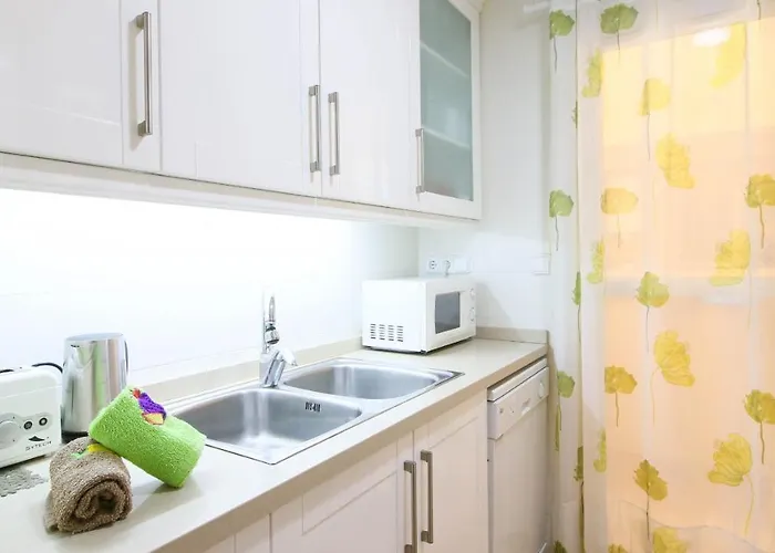 Residencial Azul Marino By Carlosferien دينايا