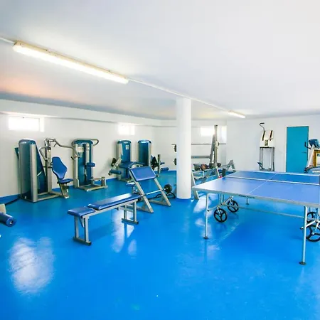 Apartman Residencial Azul Marino By Carlosferien *